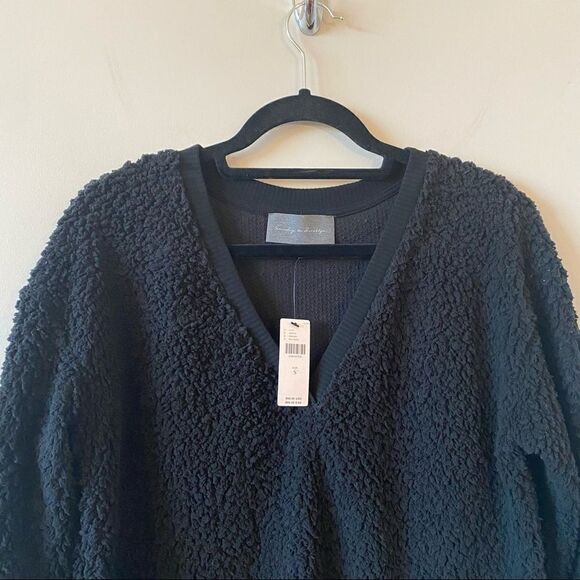 NWT-Anthro-“Sunday in Brooklyn” Edie Sherpa Black Pullover Sweater - Picture 7 of 13